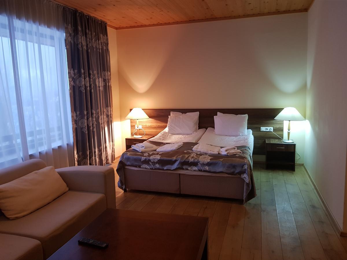 Hotel Tetnuldi Mestia Buitenkant foto